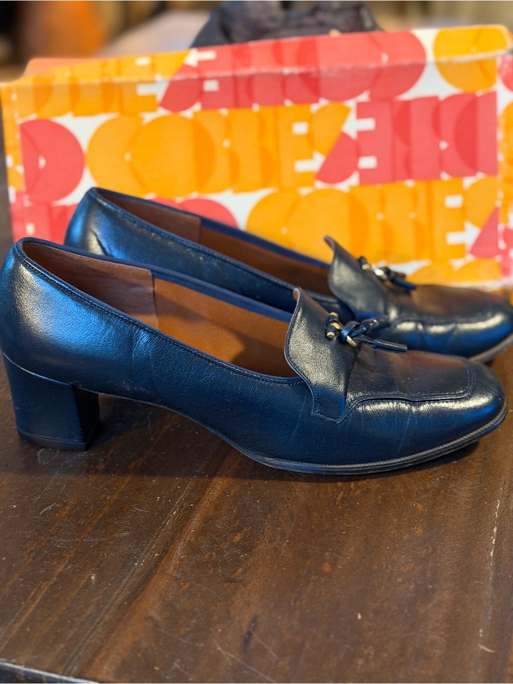 VTG Cobbies Classic Navy Leather Block Heel Tassel Loafer - 11W - Picture 6 of 12